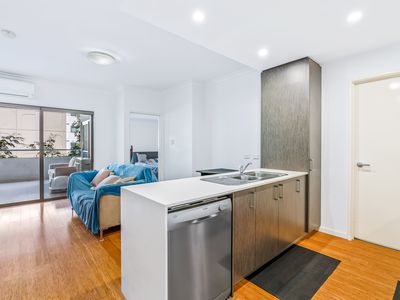 4 / 2 Rowe Avenue, Rivervale