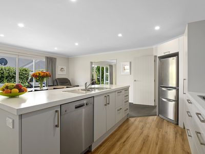 32 Sanctuary Drive, Stoke