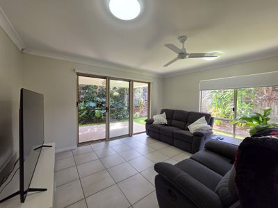 17 Norbury Circuit, Atherton