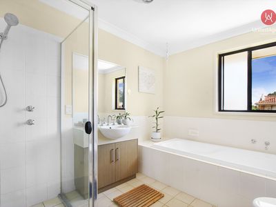 53 Coffs Harbour Avenue, Hoxton Park