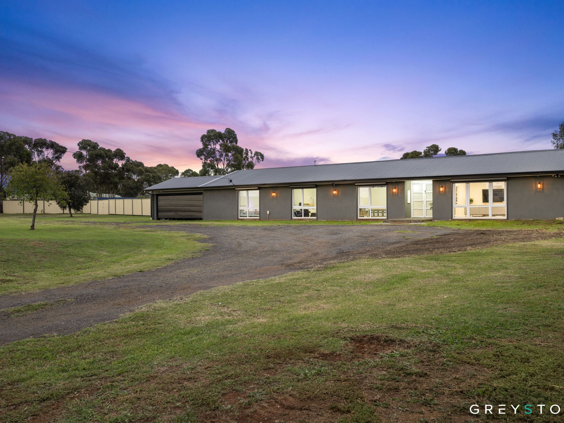 2-4 Outlook Ride, Kurunjang