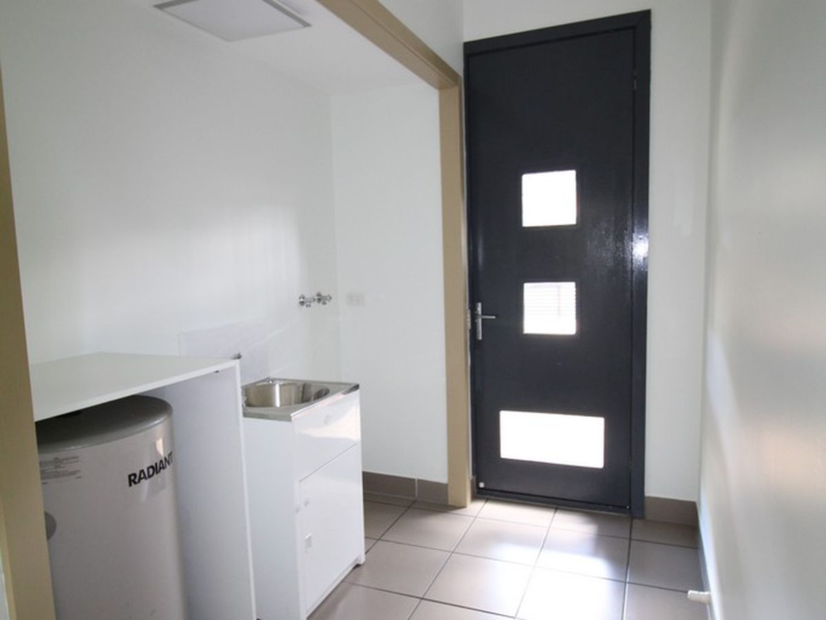 2 / 4 Grau Street, Atherton