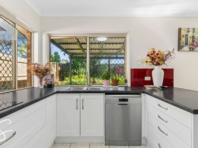 8 Appleyard Crescent , Coopers Plains