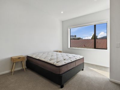 B / 74 London Street, Dunedin Central