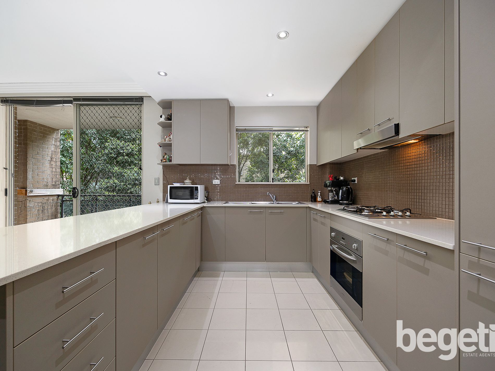 8 / 10-12 Grantham Street, Burwood