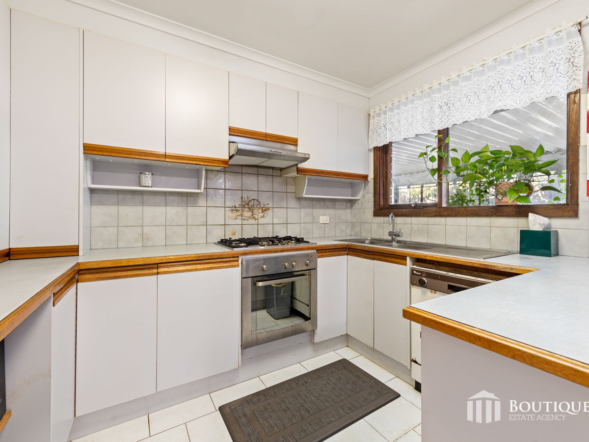15 Kaye Court, Dandenong North
