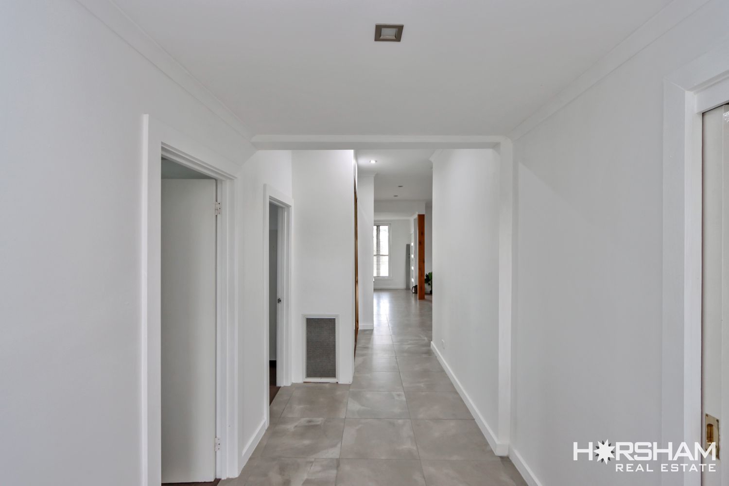 11 Tena Ave [Fully Furnished], Horsham