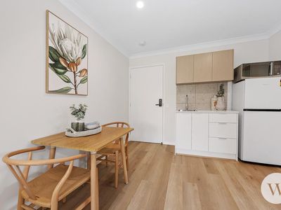 133 Creek Road, Mount Gravatt East