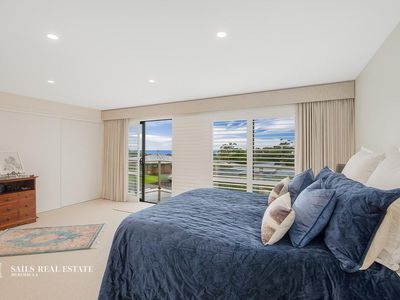 16 The Crest, Merimbula