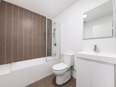 3 / 2A Brown Street, Ashfield