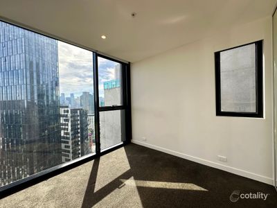 3502 / 245 City Road, Southbank