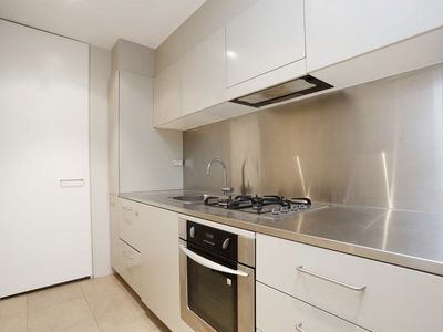 6 / 2 Elizabeth Bay Road, Elizabeth Bay