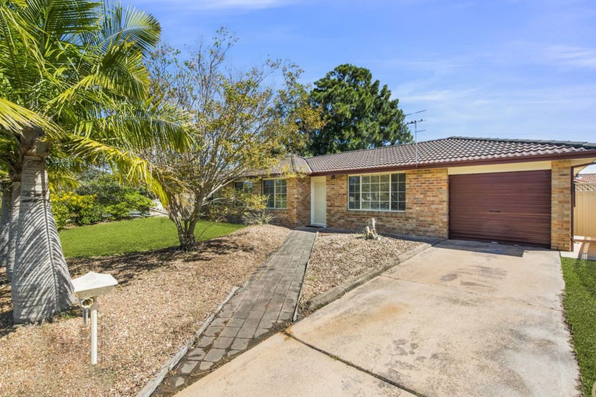 1 Adrian Close, Bateau Bay