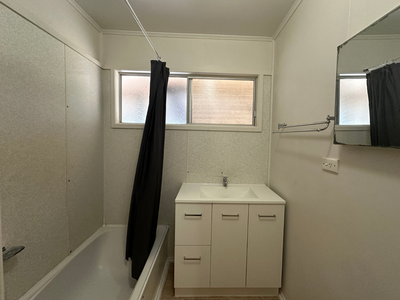 14 Chifley Court, Moranbah