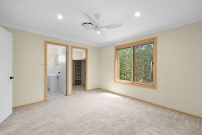 10 Hartmann Drive, Tamworth