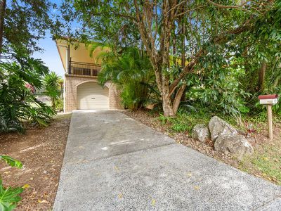 15 Goondooloo Drive, Ocean Shores