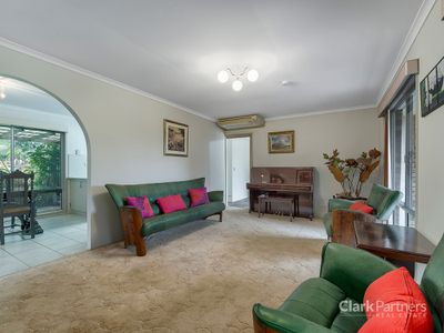1208 Old North Crescent, Strathpine