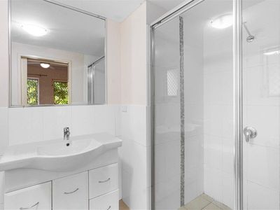 4 / 5 Rodway Street, Zillmere
