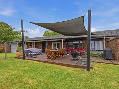 7 Ashley Court, Sale