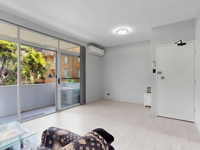 8 / 4-6 Park Avenue, Westmead