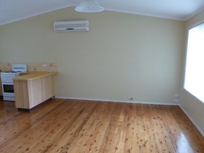 1 / 10 Werrang Street, Albion Park Rail