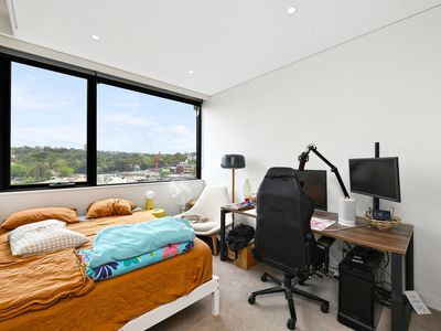 403 / 2 Neild Avenue, Darlinghurst