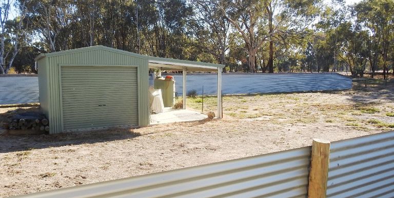 29 Ashwin Street , Violet Town