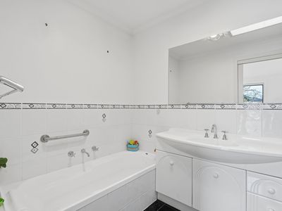 7 / 8 Short Street, Huonville