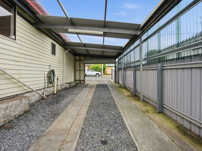 24 Winston Street, Mowbray