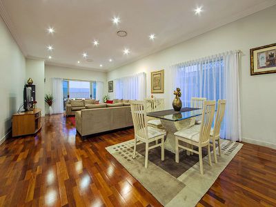 69 Feathertail Place, Wakerley