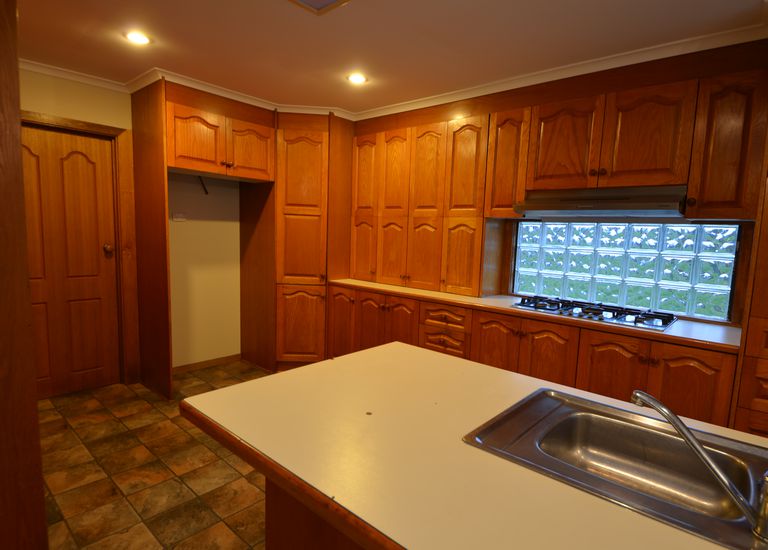 90 Pedrazzies Road, Gorae