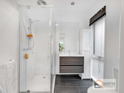 1 Bates Court, Sunbury