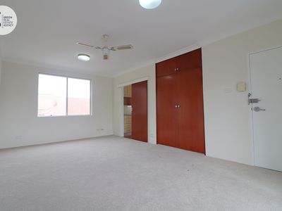 7 / 5 Maxim Street, West Ryde