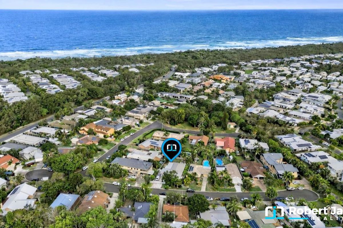 10 Spinnaker Drive, Mount Coolum