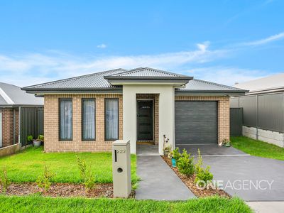 222 North Macquarie Road, Calderwood