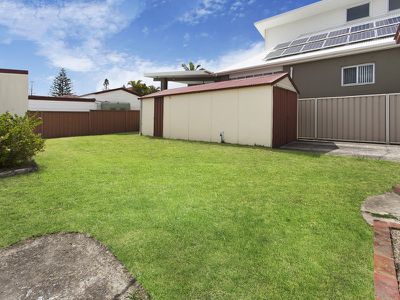 44 Pur Pur Avenue, Lake Illawarra
