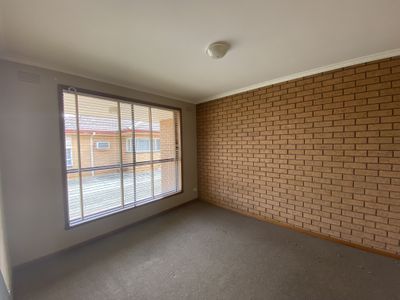 1 / 14 Pagnoccolo Street, Werribee