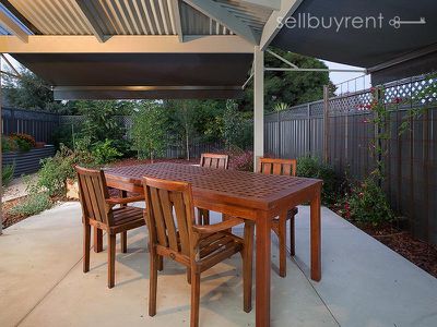 14B RUNDLE STREET, Wodonga