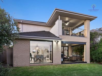 16 Outrigger Court, Point Cook