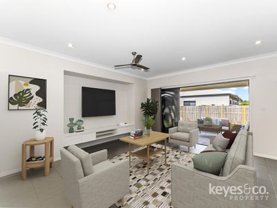 5 Mayflower Street, Burdell