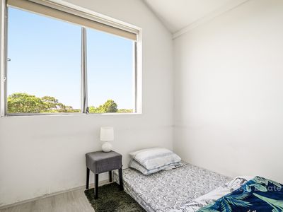 37 / 37-43 Eastbourne Road, Homebush West