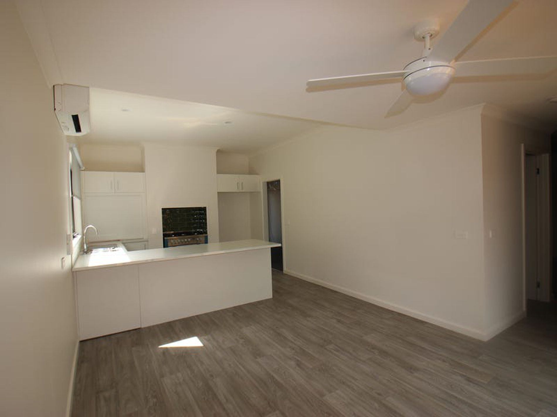 1 / 26 Settlement Road, Belmont