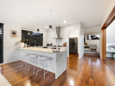 10 Kingfisher Crescent, Palmview