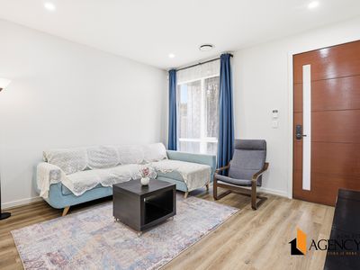 9 Magill Glade, Schofields