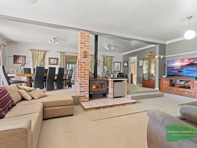 406-408 O'Connell Road, Oberon