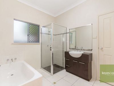 6 Ashburton Place, Douglas