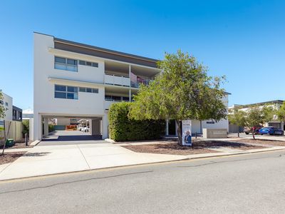 9 / 28 Pollard Street, Glendalough