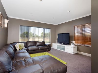 198 Doghill Road, Baldivis