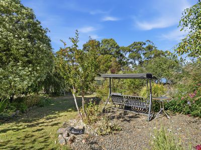 22 Cray Point Parade, Eggs And Bacon Bay