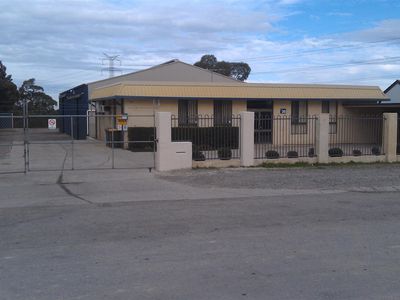 36 Weston Street, Naval Base